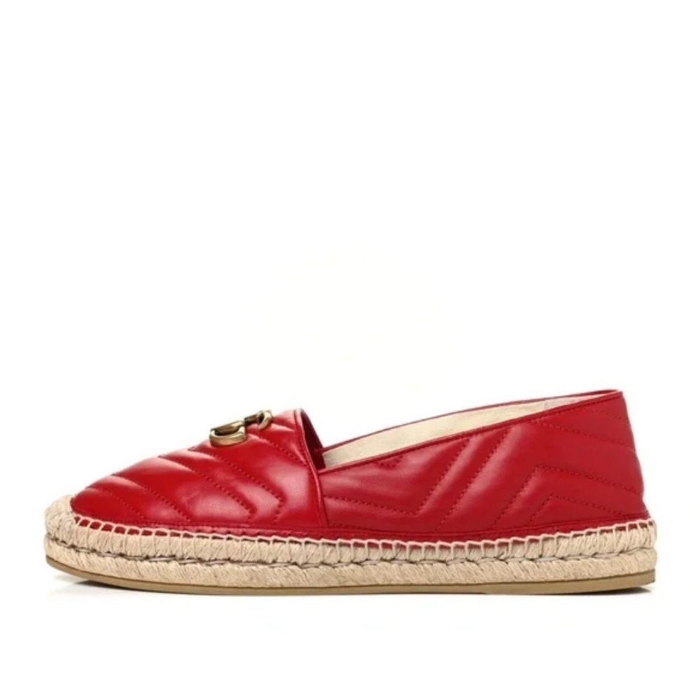 ❌sold❌Gucci pilar GG matelassé chevron flat espadrille |women|